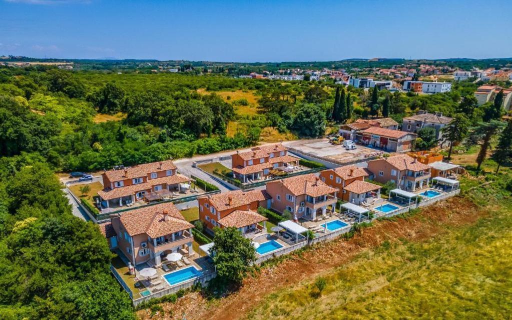 Villas Lotus With Pool And Jacuzzi Pola Esterno foto